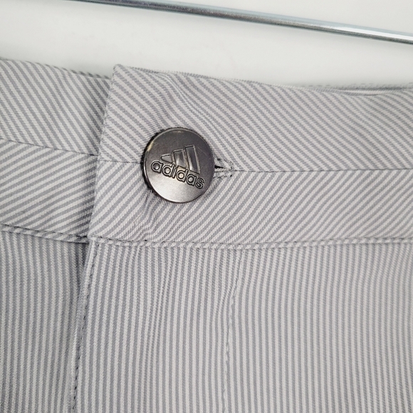 Adidas Gray Pin Stripe Flex Performance Stretch Golf‎ Shorts Size 36 - Picture 2 of 7